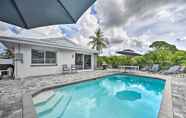 Others 2 Remodeled Naples Getaway ~ 1 Mi to Beach!