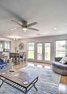 Imej utama Stunning Tulsa Getaway w/ Deck: Near Downtown!