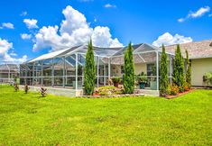 Others 6 Elegant Cape Coral Home: Private Pool, Grill!