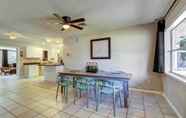 อื่นๆ 5 Colorful Vero Beach Vacation Rental With Pool!