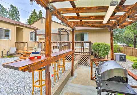 Others Shasta Lake Escape Near Redding w/ Fire Pit!