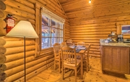 Others 4 Cozy Truckee Cabin w/ Sauna: 11 Mi to Sugar Bowl!