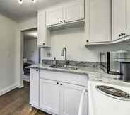 Khác 2 Northampton Townhome w/ Grill < 1 Mi to Dtwn