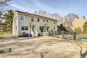 Lainnya 4 Charming Seekonk Home w/ Pool Access!