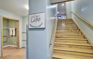 อื่นๆ 7 Honeoye Lake House w/ Community Amenities!