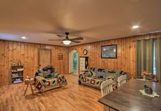 Others 5 Packwood Getaway w/ Game Room, Grill & Patio