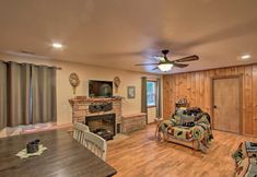 Others 6 Packwood Getaway w/ Game Room, Grill & Patio