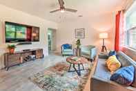 Lainnya Bright, Pet-friendly Retreat in Avon Park!