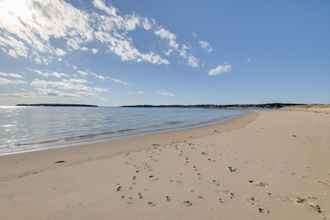 Others 4 Gorgeous Wellfleet Home w/ Water Views!