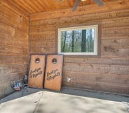 Others 2 Expansive Luxury Cabin: Game Room, Fire Pit, Deck!