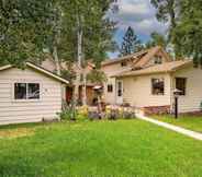 Others 2 Charming Buena Vista Creekside Home: Walk to Main!