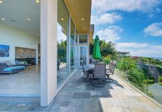 Others 4 Pool & Coastline Views: Luxe La Jolla Home