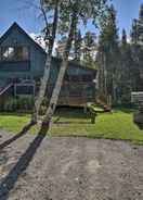 Imej utama Charming Lake Placid Chalet w/ Deck & Forest Views