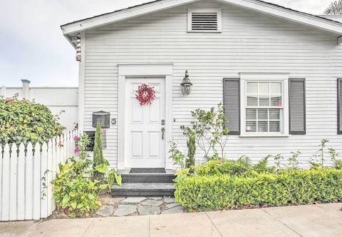 Others San Diego Home w/ Deck & Yard - 2 Blocks to Bay!