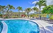 Others 2 Kona Townhome w/ Lanai & Resort Amenities!