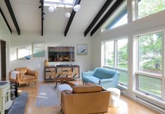 其他 4 Modern Hideaway w/ Deck + State Forest Access