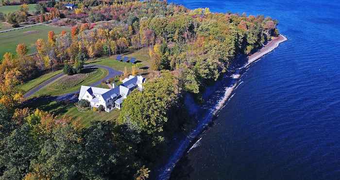 Others Stunning South Hero Home on Lake Champlain w/ View