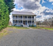 Others 5 Chesapeake Bay Home: Dock, Decks & Fire Pit!