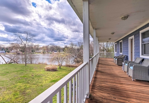 Others Chesapeake Bay Home: Dock, Decks & Fire Pit!