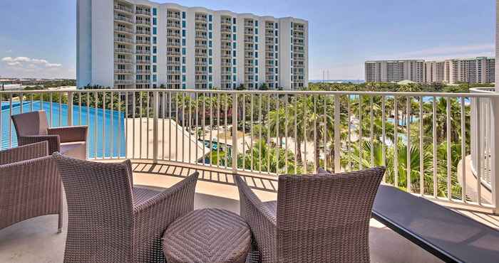 อื่นๆ Palms of Destin Poolside Oasis - Walk to Beach!