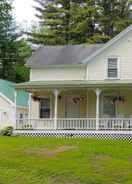 Imej utama Beautiful Home Rental w/ Deck, 6 Mi to Lake George