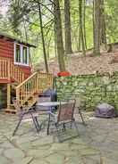 Imej utama Rustic Berkshires Cottage at Lake Buel w/ Kayaks!