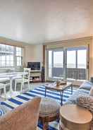 Imej utama Provincetown Getaway With Private Beach Access!