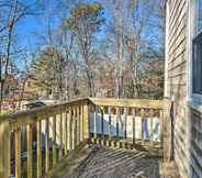 Others 4 Spacious East Falmouth House - Walk to Great Pond!
