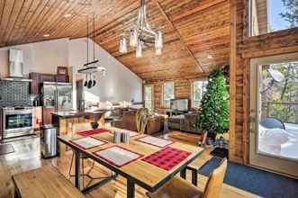 Lainnya 4 Stunning Luxury Mountain Getaway w/ Deck!