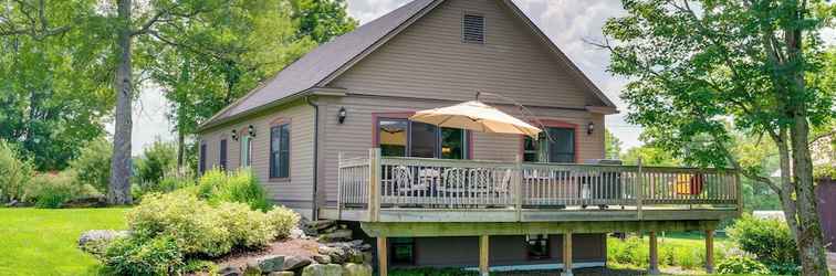 Lainnya Hardwick Family Home on Vast Snowmobile Trail