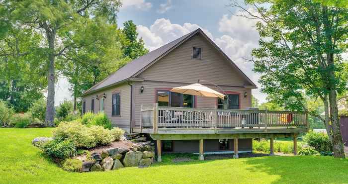 Others Hardwick Family Home on Vast Snowmobile Trail