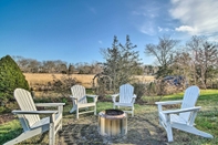 Others Riverfront Kingston Home w/ Deck & Fire Pit!