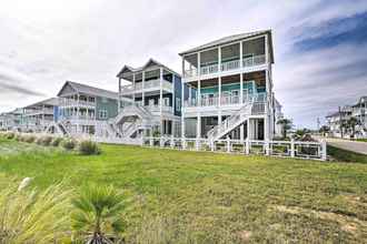 Others 4 Galveston Home w/ Balconies, 1 Block to Beach