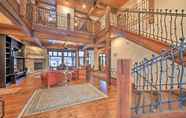 Others 7 Expansive Sandpoint Lake House With Hot Tub!