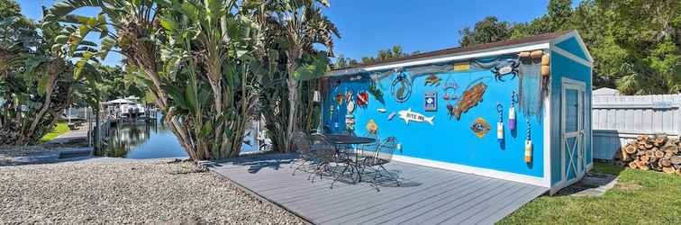 Others Colorful Canalfront Home - Boat Dock, Deck, Kayaks