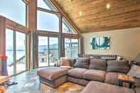 Others Waterfront Lake Pend Oreille Vacation Rental!