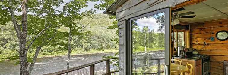 Others Adirondack Mountains Cottage on The Hudson River!