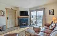 Lain-lain 2 Dog-friendly Fraser Condo w/ View & Amenities