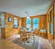 Others 6 Picturesque Cottage With Sunroom on Ashmere Lake!