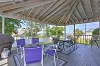 Lainnya Fantastic Plymouth House w/ Deck & Ocean Views!