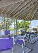 Imej utama Fantastic Plymouth House w/ Deck & Ocean Views!