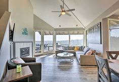 其他 2 Hiking Trail & Hot Tub Access: Bend Condo w/ Deck