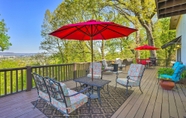 Lain-lain 4 Charming Chattanooga Home w/ Downtown Views!