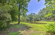 Others 6 Cozy-modern Pensacola Home: Large Yard, Grill