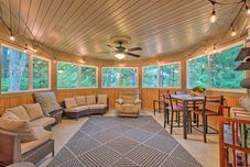 其他 Peaceful Forest Retreat by Mt. Baker Slopes!