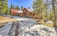 Others 5 Secluded Black Hawk Log Cabin w/ Fire Pit!