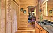 Lain-lain 5 Cabin w/ BBQ + Games - Walk to Blue Ridge Parkway!