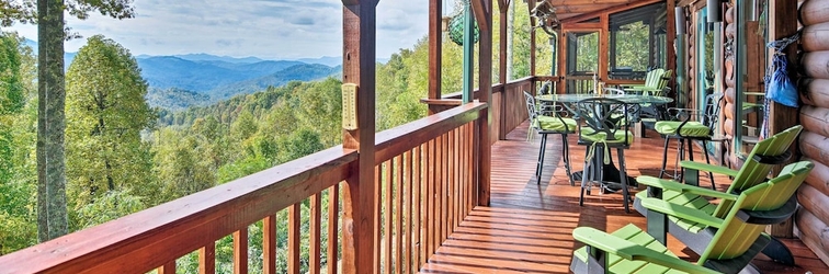 Others Cabin w/ BBQ + Games - Walk to Blue Ridge Parkway!