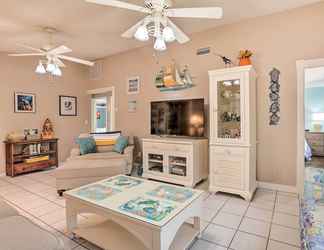 อื่นๆ 2 Colorful Cape Coral Retreat With Screened Lanai!