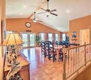 Others 6 Spacious Family Home w/ Norfork Lake Views!